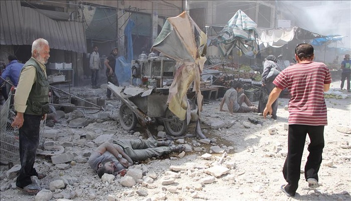  Syrie – Un raid sur un marché d’Idlib: 28 morts